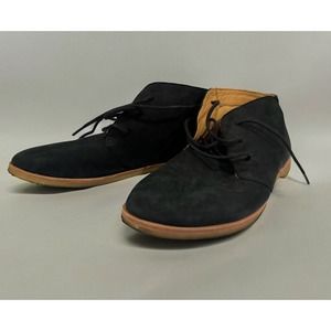 Women’s Clarks Original Chucka Boot Size 7 Navy Blue Bootie Low Classic Shoe